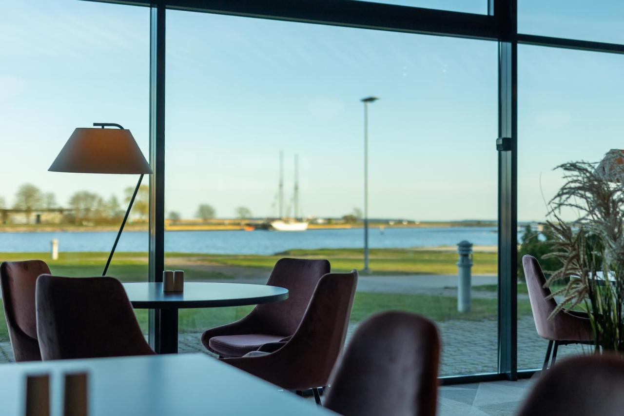 Meri Seaside Hotel & Spa Kuressaare Ngoại thất bức ảnh